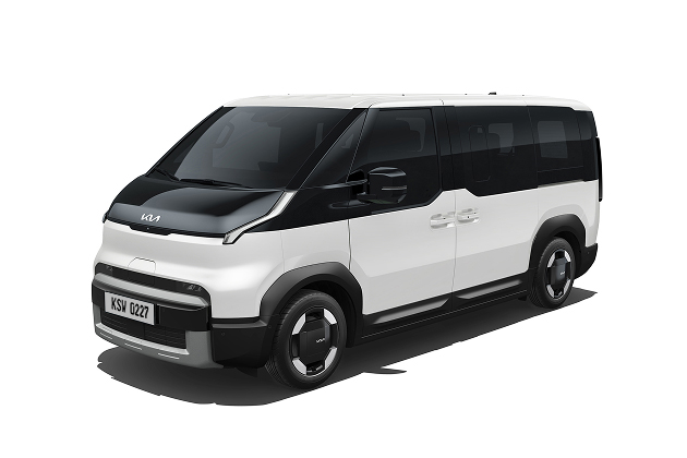 Full front-side view of the white Kia PV5 Passenger