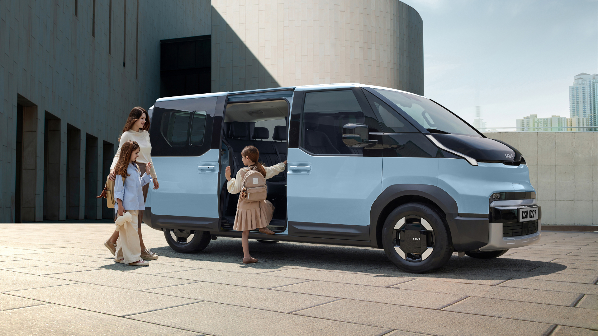 The Kia PV5 デビューフェア
