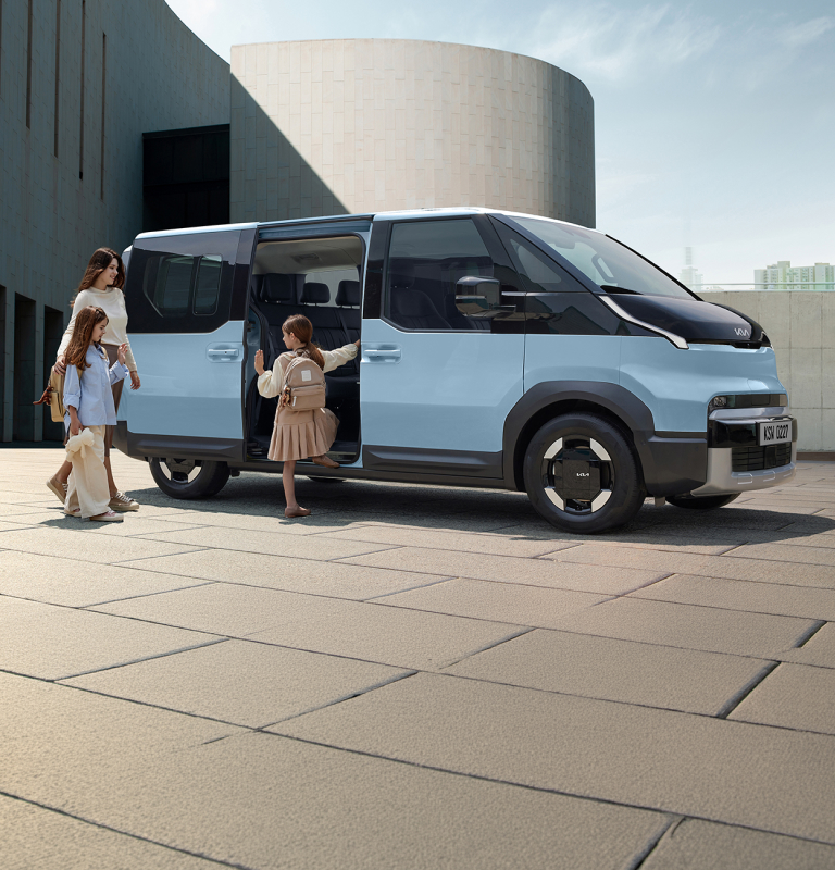 The Kia PV5 デビューフェア